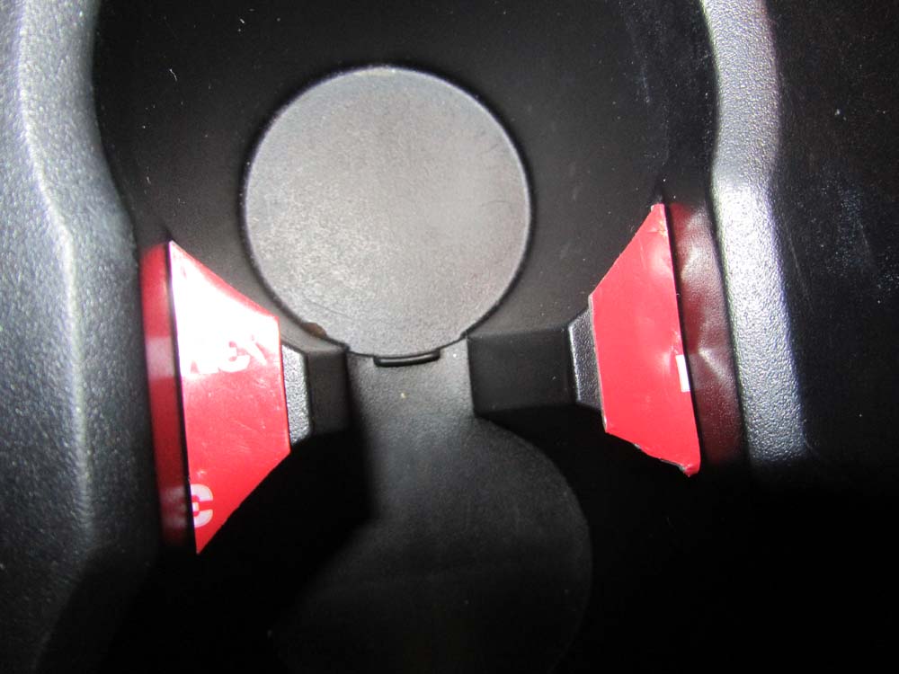 chrome-cup-holder-bezel-gt-logo-05-09-all
